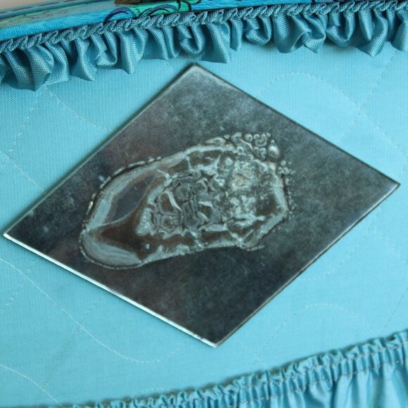 Vintage 1960s Suitcase, Floral Print Hard Side Travel Case,  Mirror Inside - Picture 5 of 10